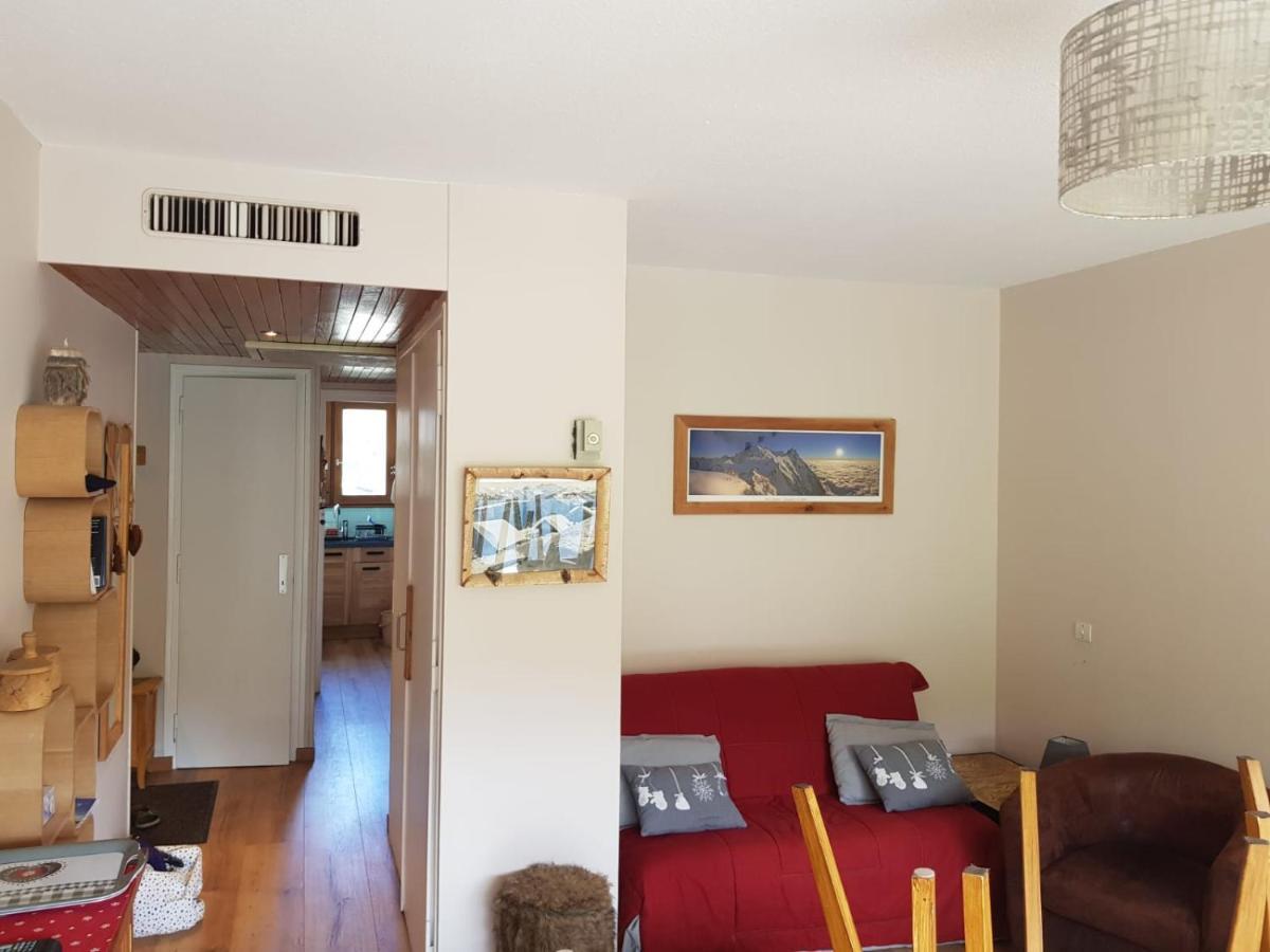 Appartement Traversant Residence Chaput 2 - 2 Pieces - 6 Personnes - Vue Sur Front De Neige Fontcouverte-la-Toussuire Bagian luar foto