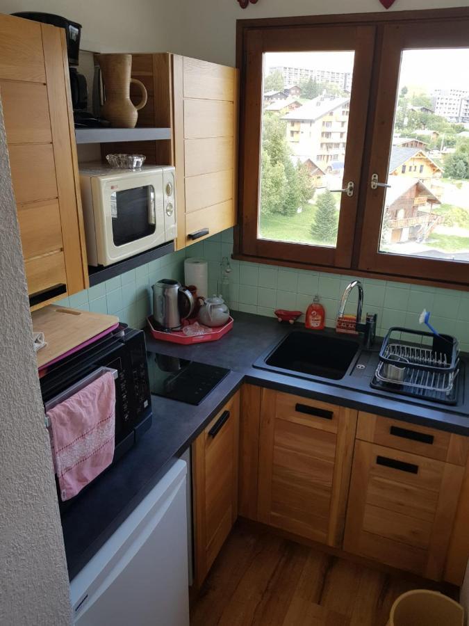 Appartement Traversant Residence Chaput 2 - 2 Pieces - 6 Personnes - Vue Sur Front De Neige Fontcouverte-la-Toussuire Bagian luar foto